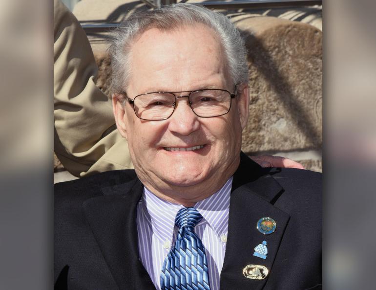 ron turcotte obituary, ron turcotte death, statue secretariat, scultpure of secretariat with ron turcotte, eddie sweat groom sculpture, Ron Turcotte riding secretariat, ron turcotte at belmont stakes, secretariat racing, triple crown winning jockey, young ron turcotte