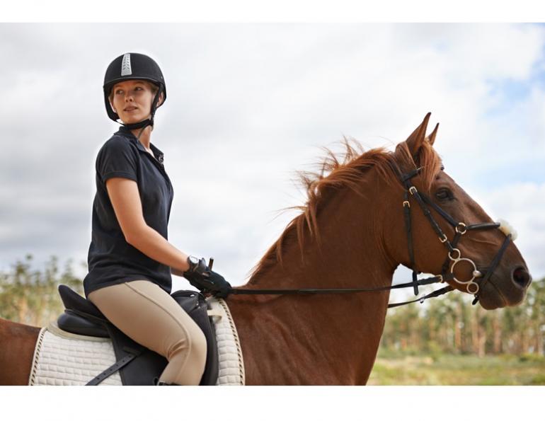 thinking while horse riding, less thinking better horse riding, horse rider psychology, april clay equine psychologist