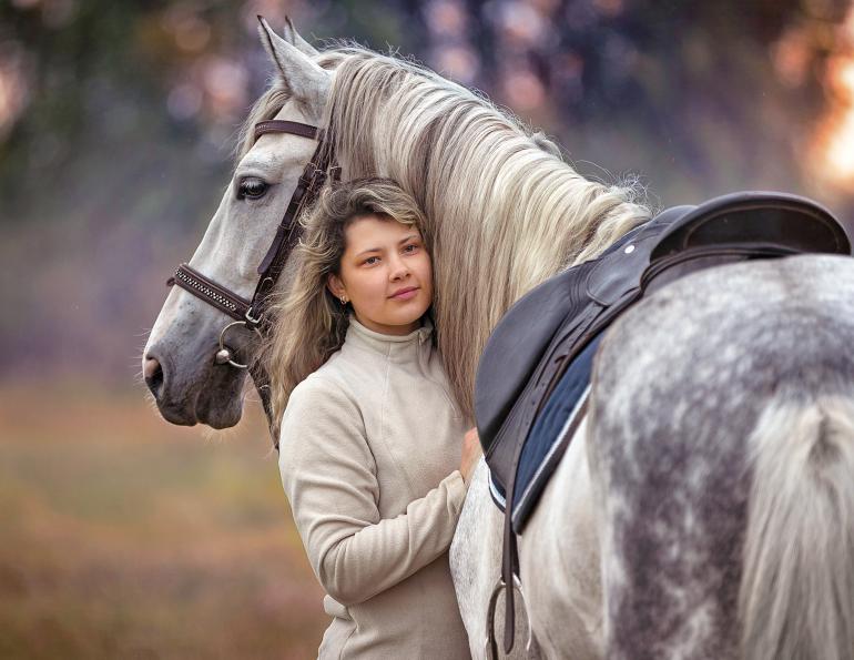 annika mcgivern equestrian psychology, horse-rider psychology, horse people covid-19